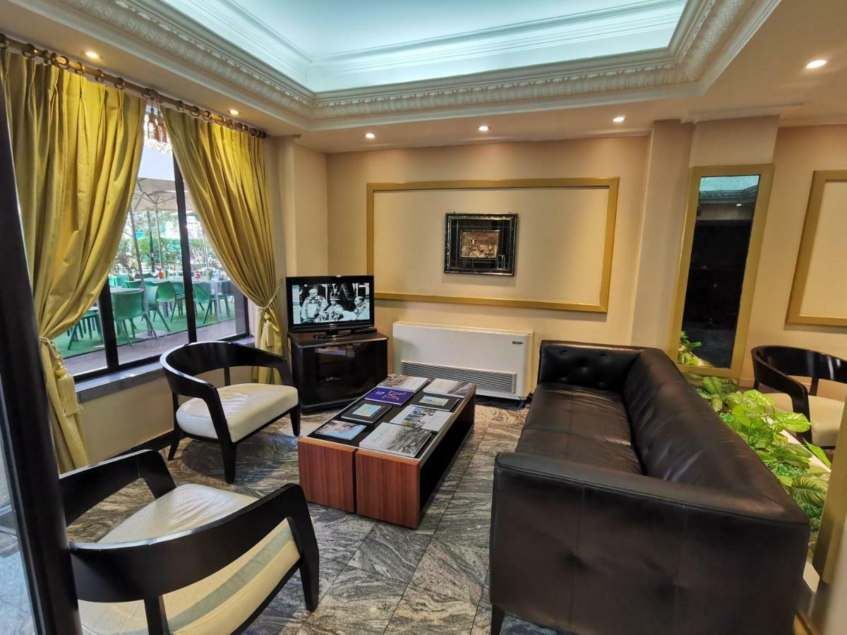 Hotel Principado سانتياغو المظهر الخارجي الصورة