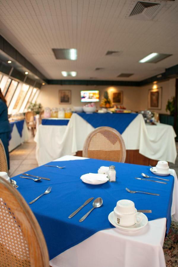 Hotel Principado سانتياغو المظهر الخارجي الصورة