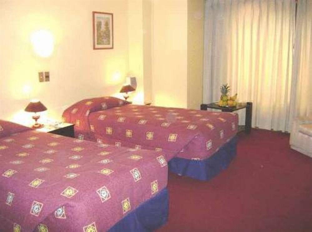 Hotel Principado سانتياغو المظهر الخارجي الصورة